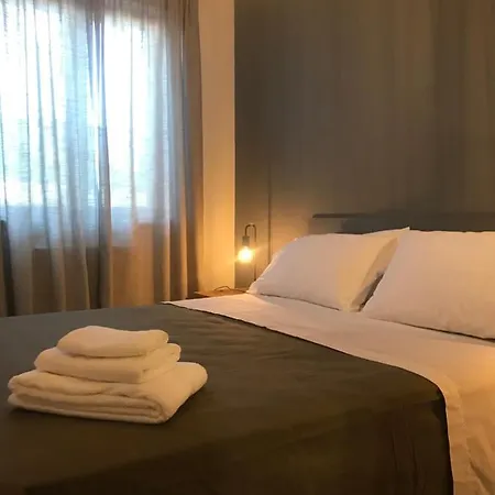 Home B&B Bed & Breakfast 3*