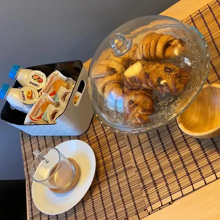 Home B&B Bed & Breakfast 3*