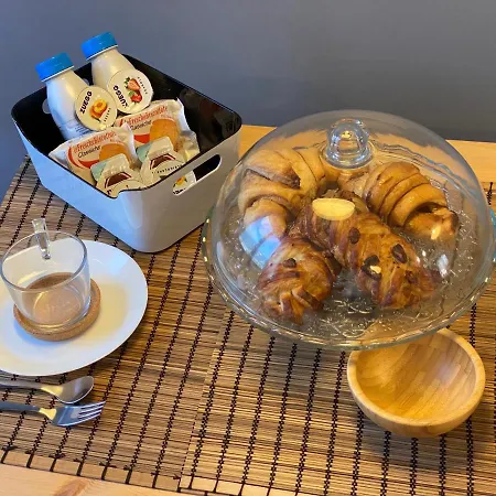 Bed & Breakfast Home B&B