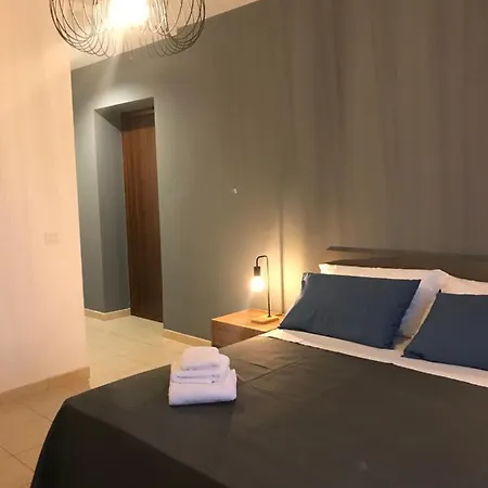 فندق مبيت وإفطار Home B&B Quattromiglio