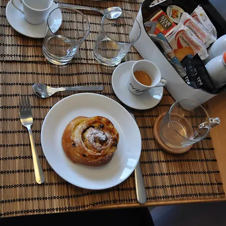 فندق مبيت وإفطار Home B&B 3*