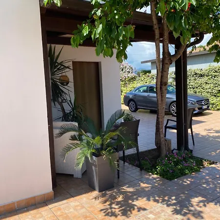 فندق مبيت وإفطار Home B&B