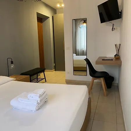 Home B&B Bed & Breakfast 3*