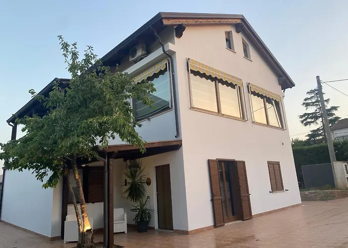 Home B&B Alojamento de Acomodação e Pequeno-almoço 3*