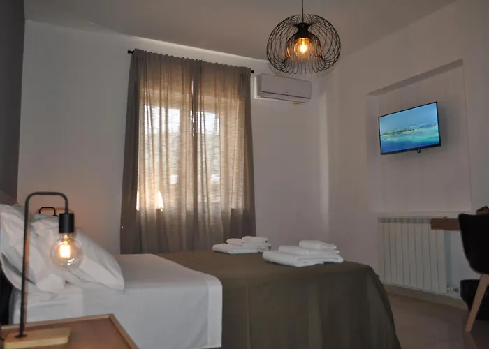 فندق مبيت وإفطار Home B&B